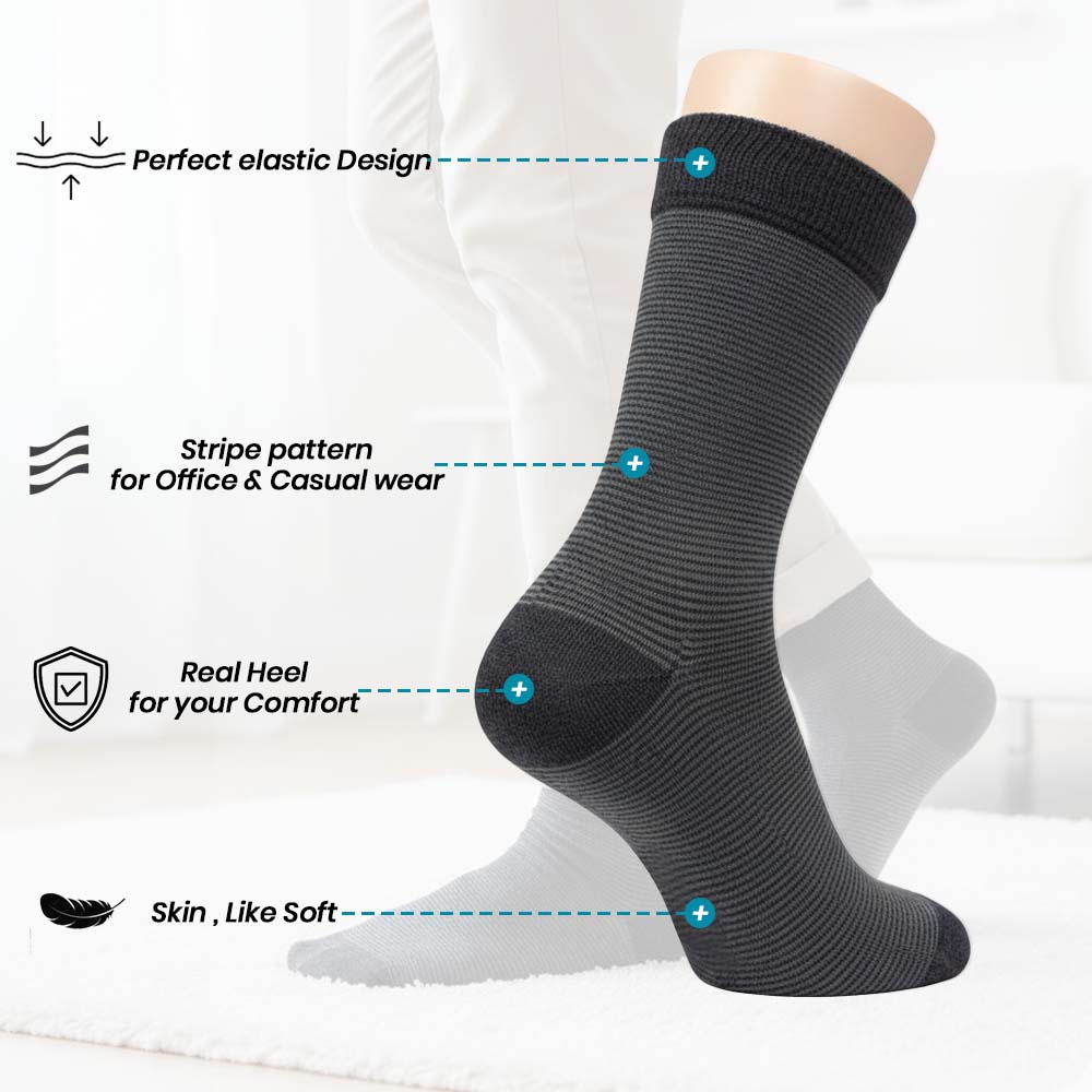 Men Elevated Stripe Crew Socks