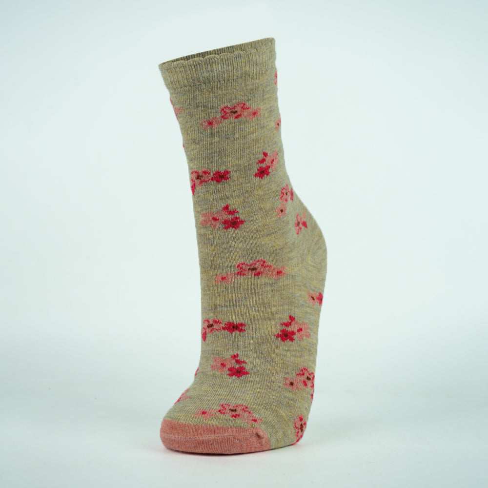 Girl’s Floral Knit Crew Socks