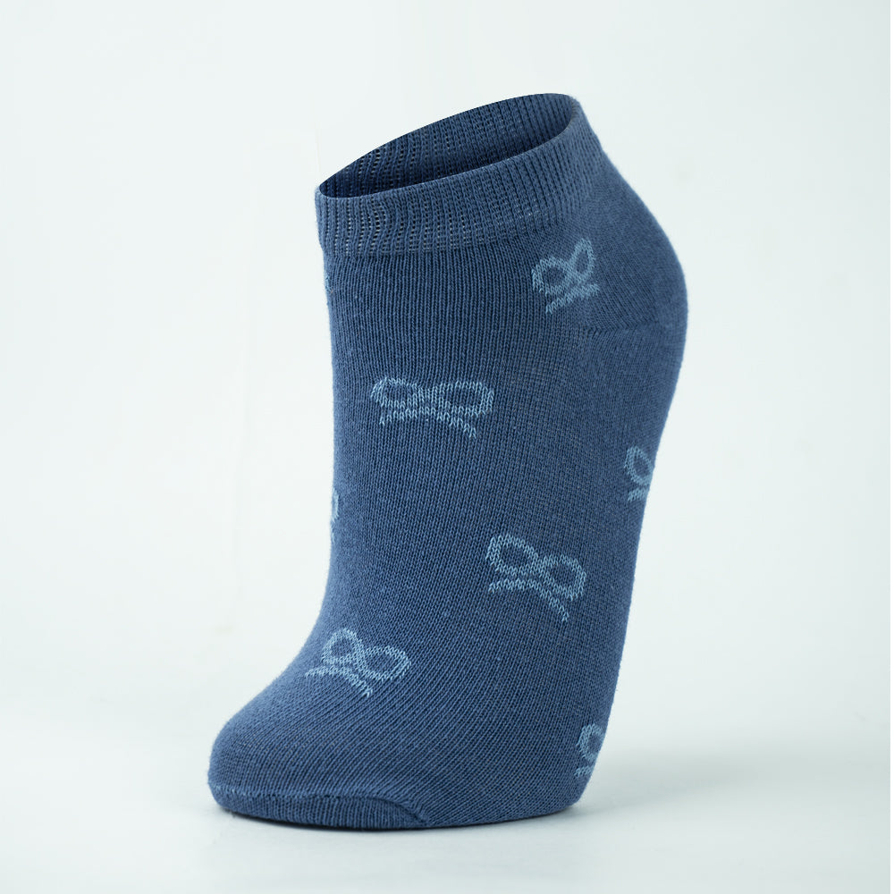 Women Ankle Socks with Bow Pattern