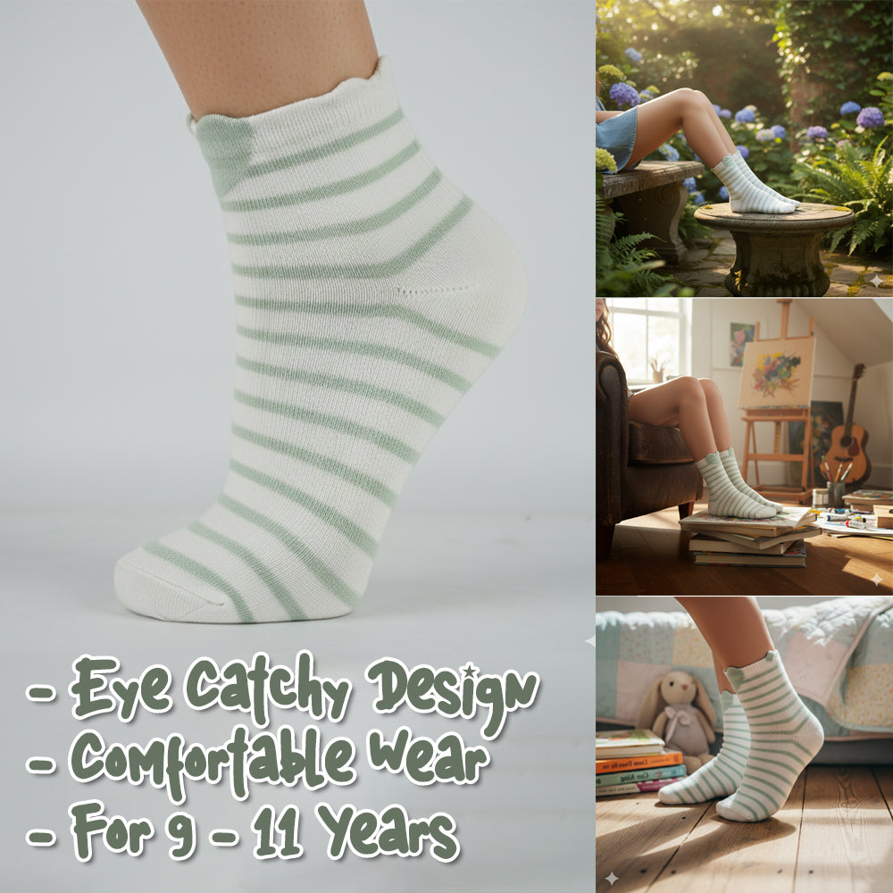 Heart Print Girls Crew Socks