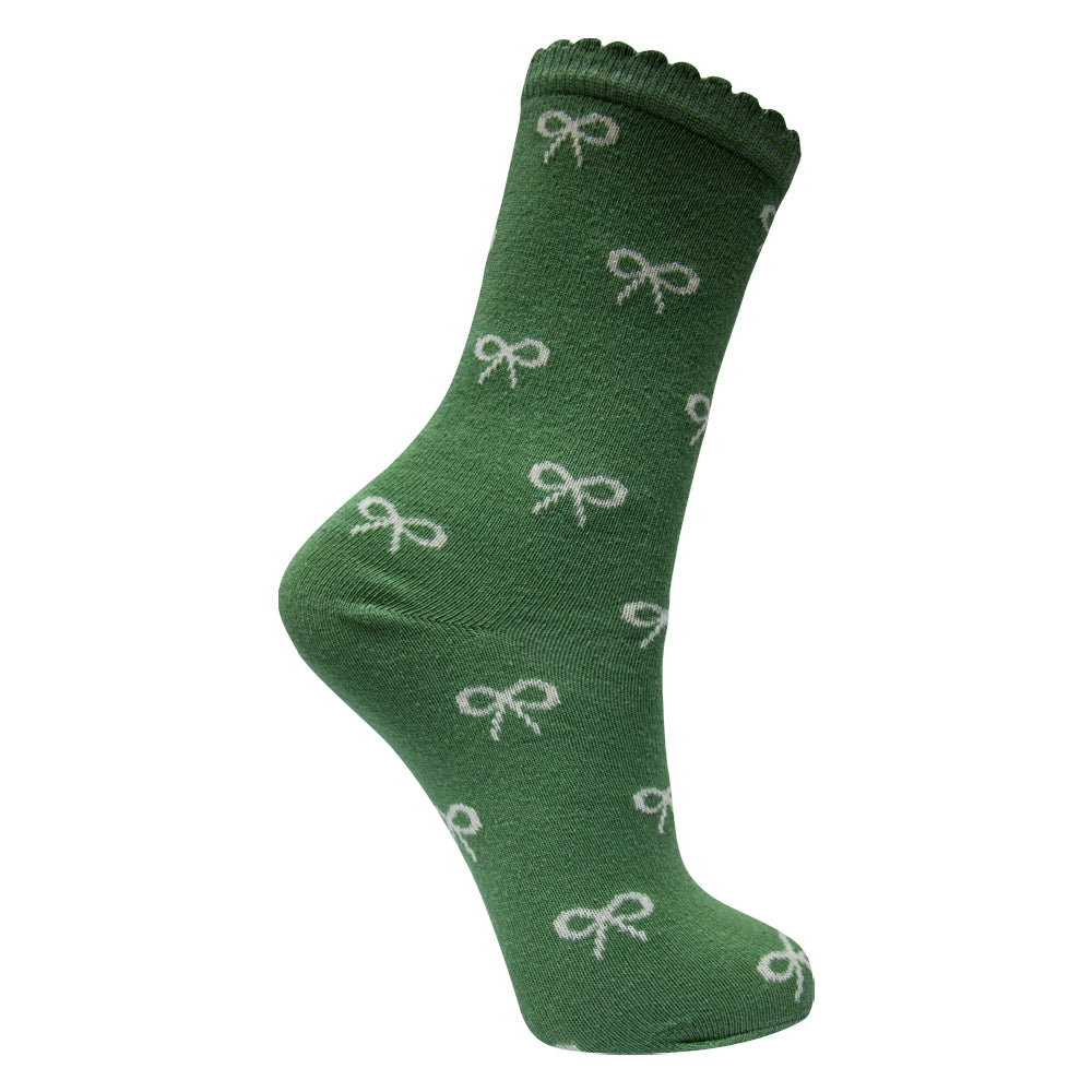 heart & Ribbon Scalloped Girl Socks