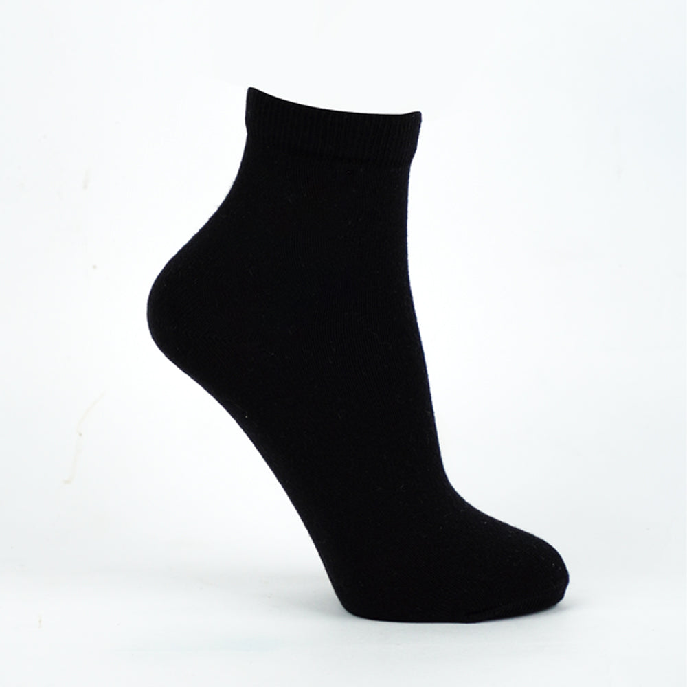 Women Plain Black Ankle Socks